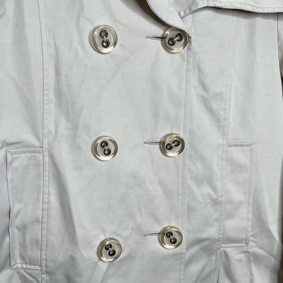 Izzy Cream Colored Double Breasted Jacket Peacoat Woman’s size Large Raincoat - Picture 3 of 13